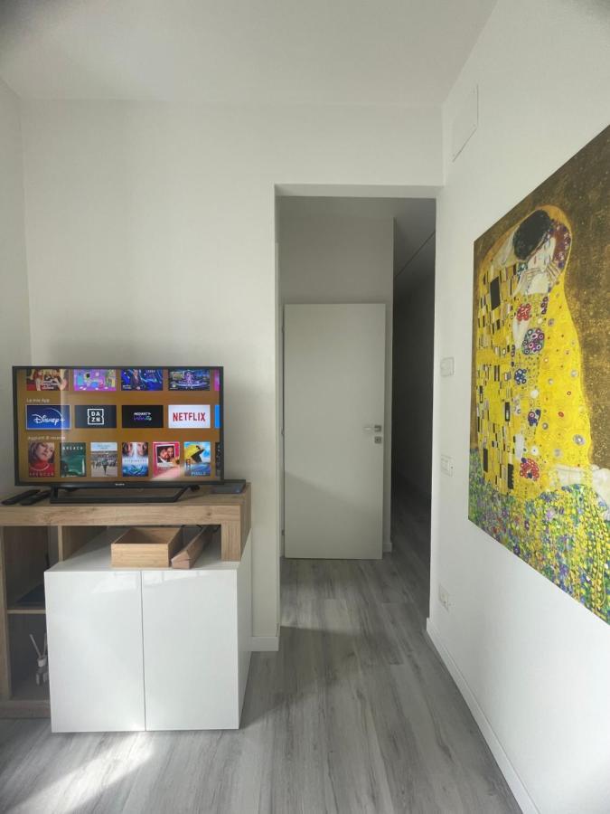 Ferienwohnung Residenza Il Melograno Fiera Verona Exterior foto