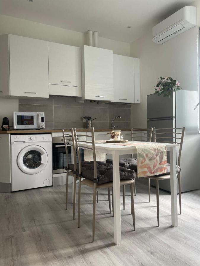 Ferienwohnung Residenza Il Melograno Fiera Verona Exterior foto