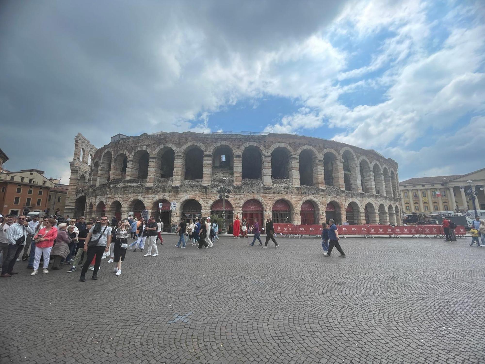 Ferienwohnung Residenza Il Melograno Fiera Verona Exterior foto